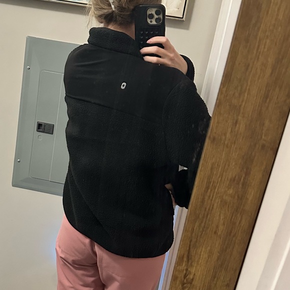 Figs On Shift Sherpa Scrub Jacket - Picture 7 of 10